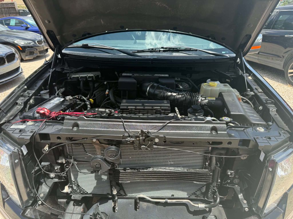 Photo 31 of this FORD F150