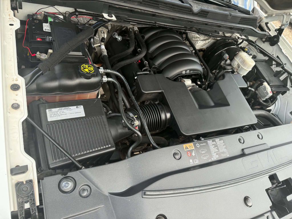 Photo 29 of this GMC SIERRA