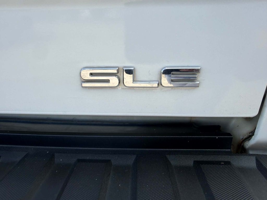 Photo 34 of this GMC SIERRA