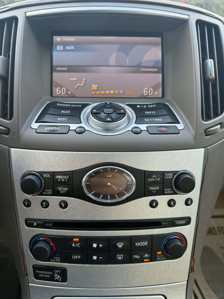 Photo 19 of this INFINITI G37