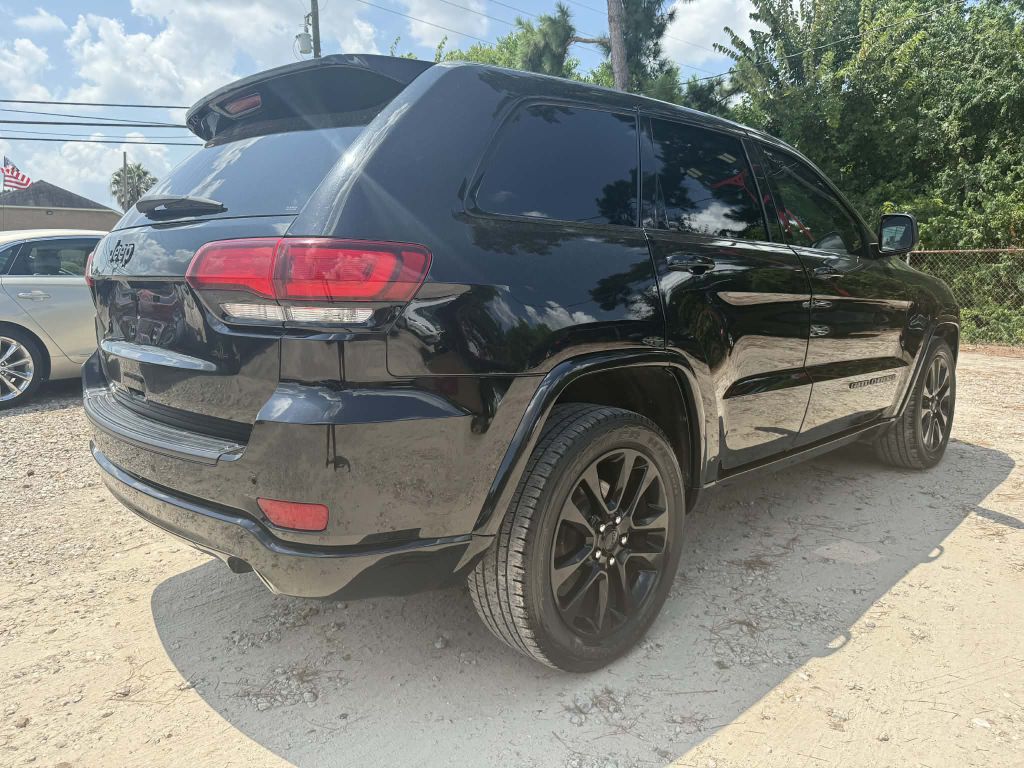 Photo 6 of this JEEP GRAND CHEROKEE