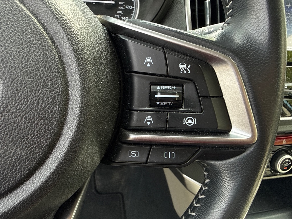 Photo 17 of this SUBARU FORESTER