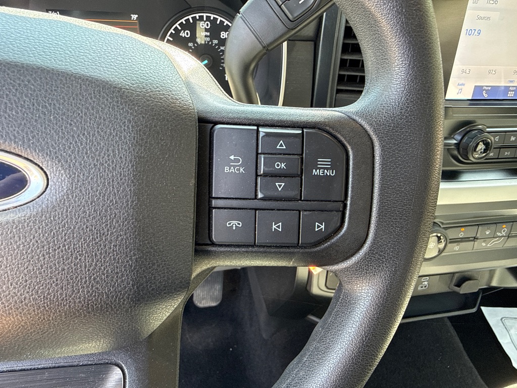 Photo 17 of this FORD F150
