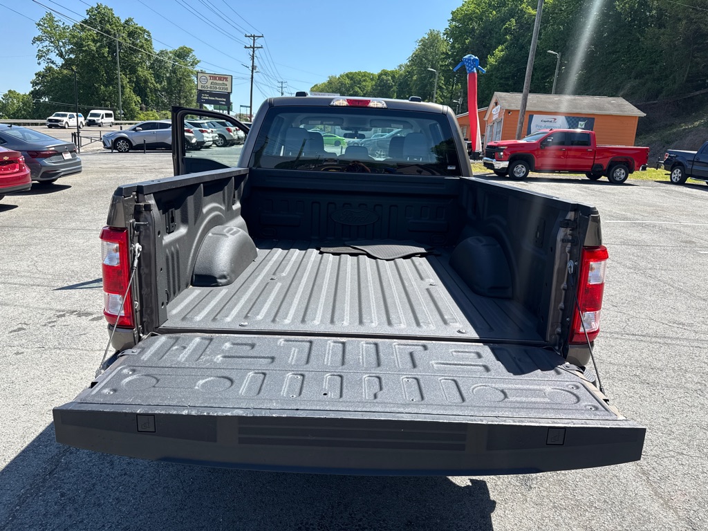 Photo 29 of this FORD F150