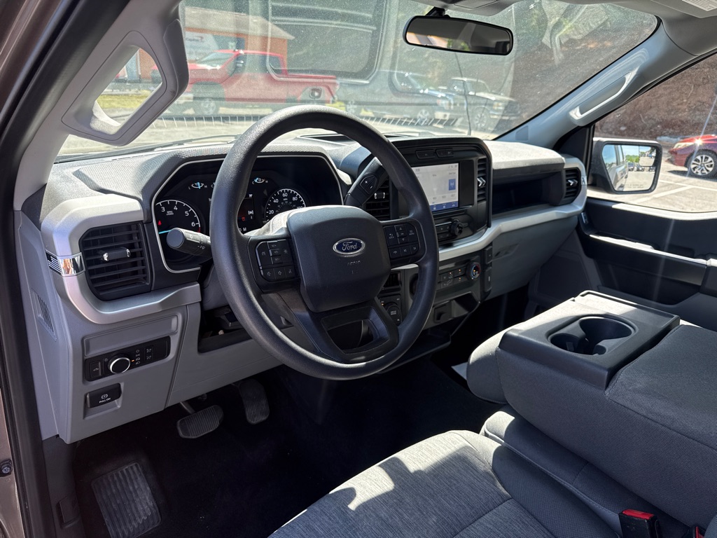 Photo 11 of this FORD F150