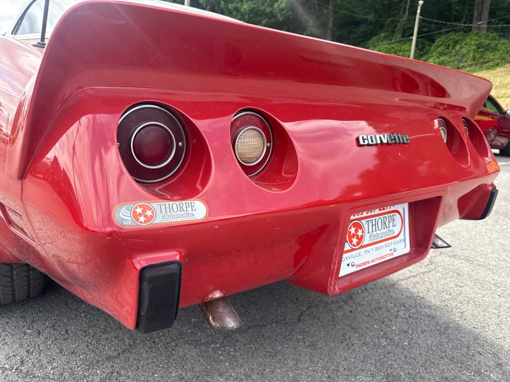 Photo 21 of this CHEVROLET CORVETTE