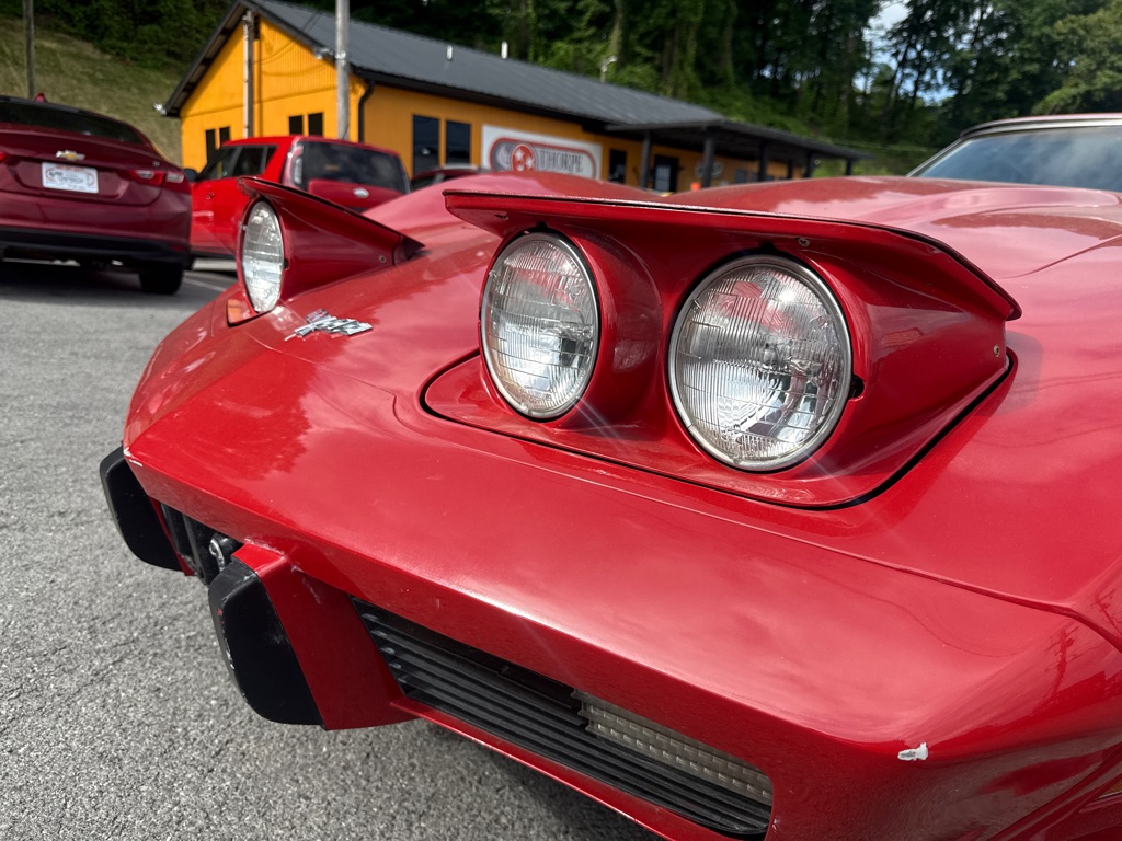 Photo 22 of this CHEVROLET CORVETTE