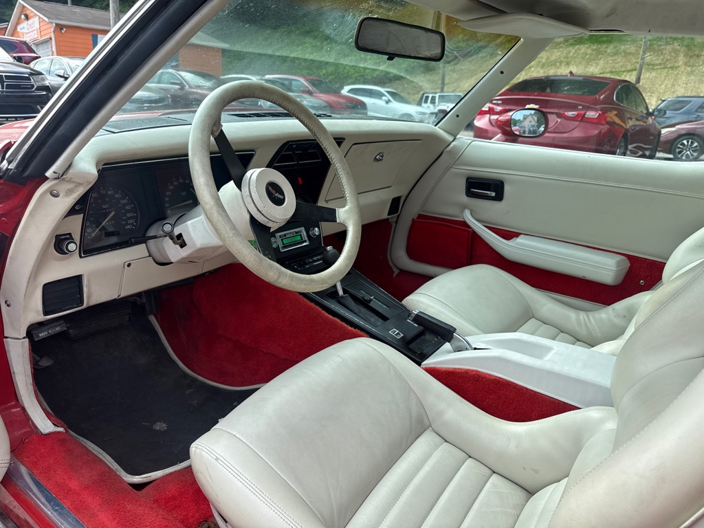 Photo 11 of this CHEVROLET CORVETTE