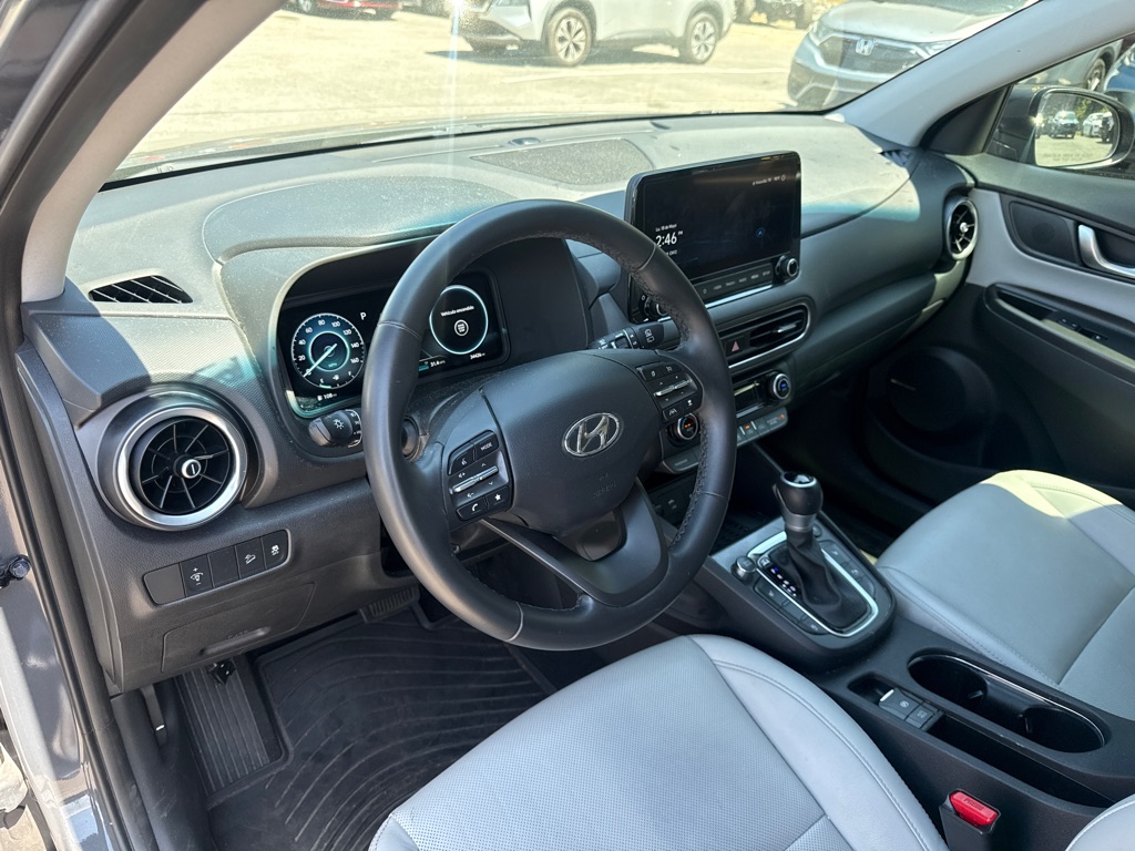 Photo 10 of this HYUNDAI KONA