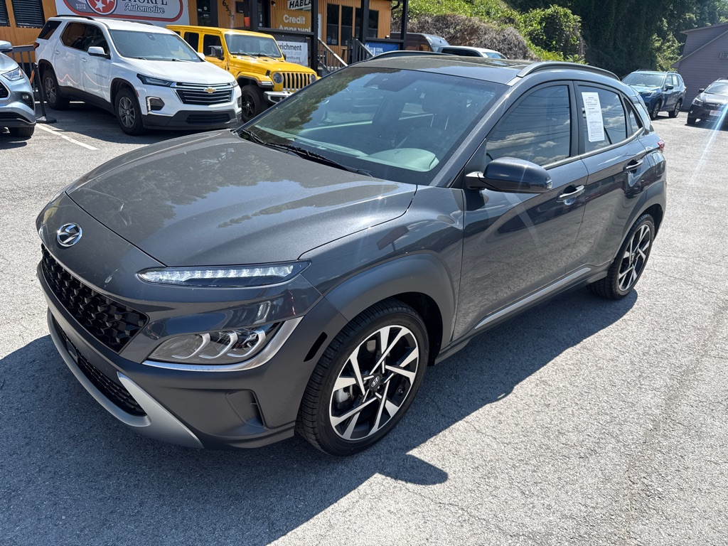 Photo 3 of this HYUNDAI KONA