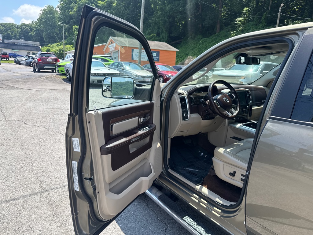Photo 9 of this RAM 1500
