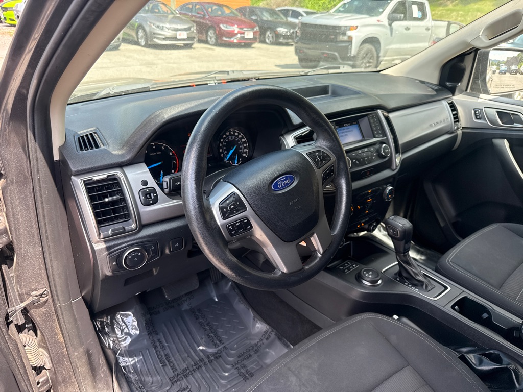 Photo 11 of this FORD RANGER