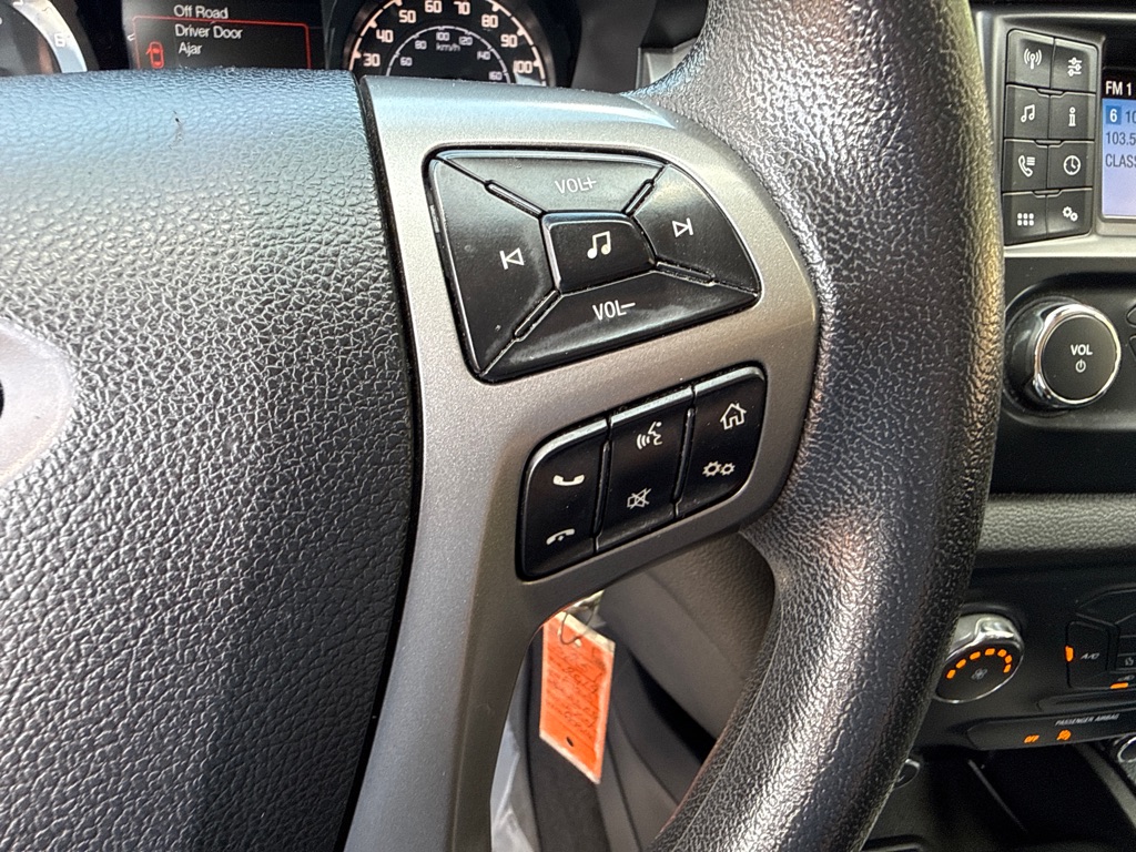 Photo 16 of this FORD RANGER