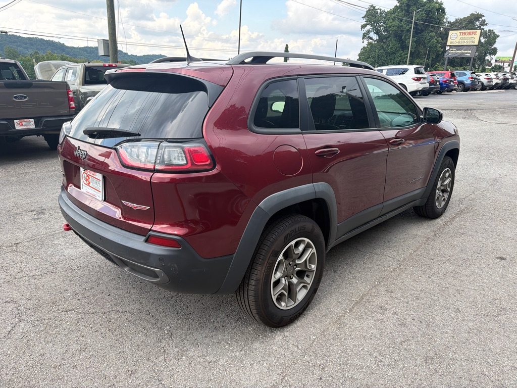 Photo 7 of this JEEP CHEROKEE