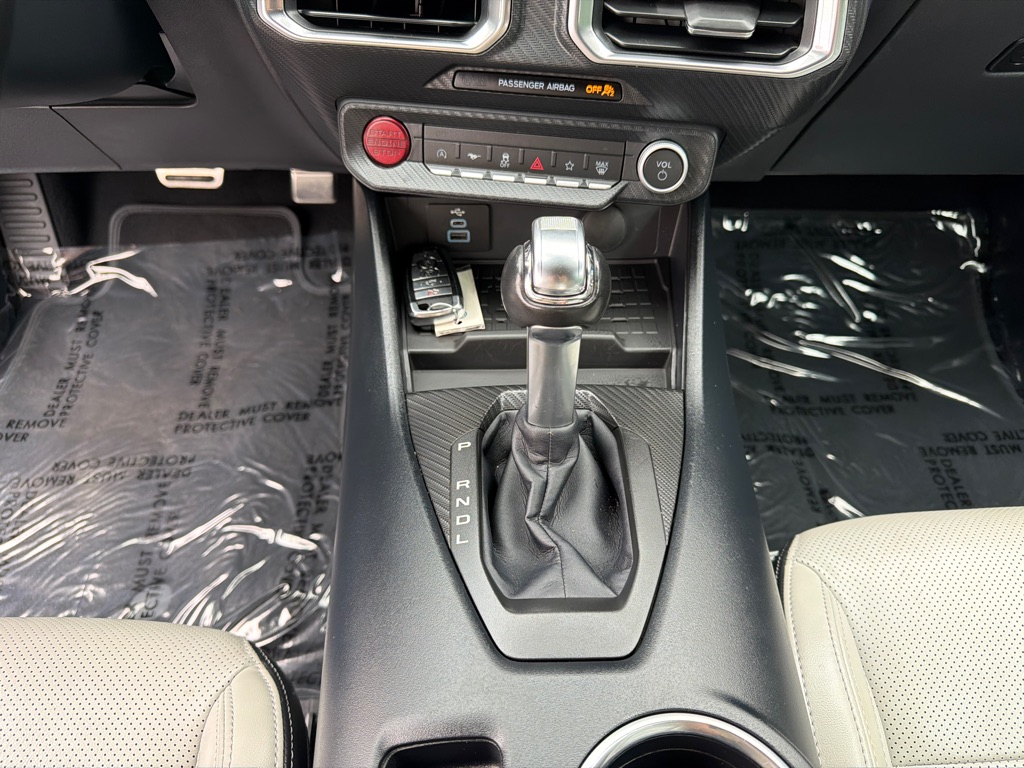 Photo 17 of this FORD MUSTANG