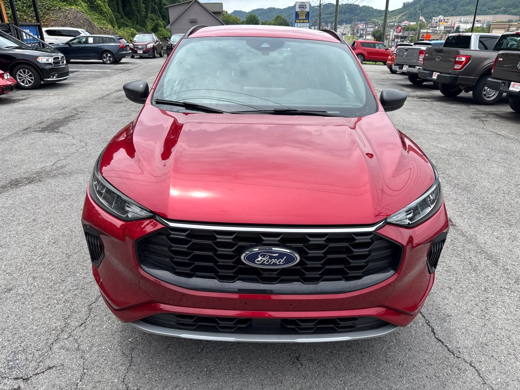 Photo 2 of this FORD ESCAPE