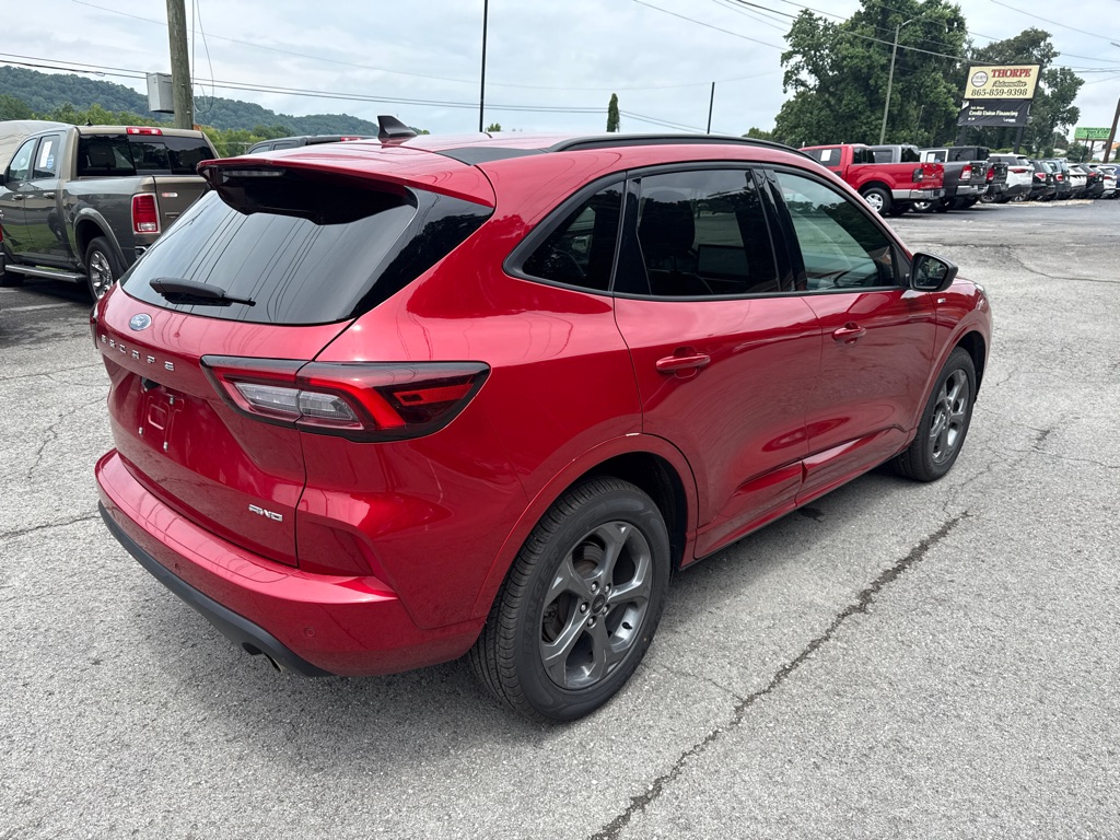 Photo 7 of this FORD ESCAPE