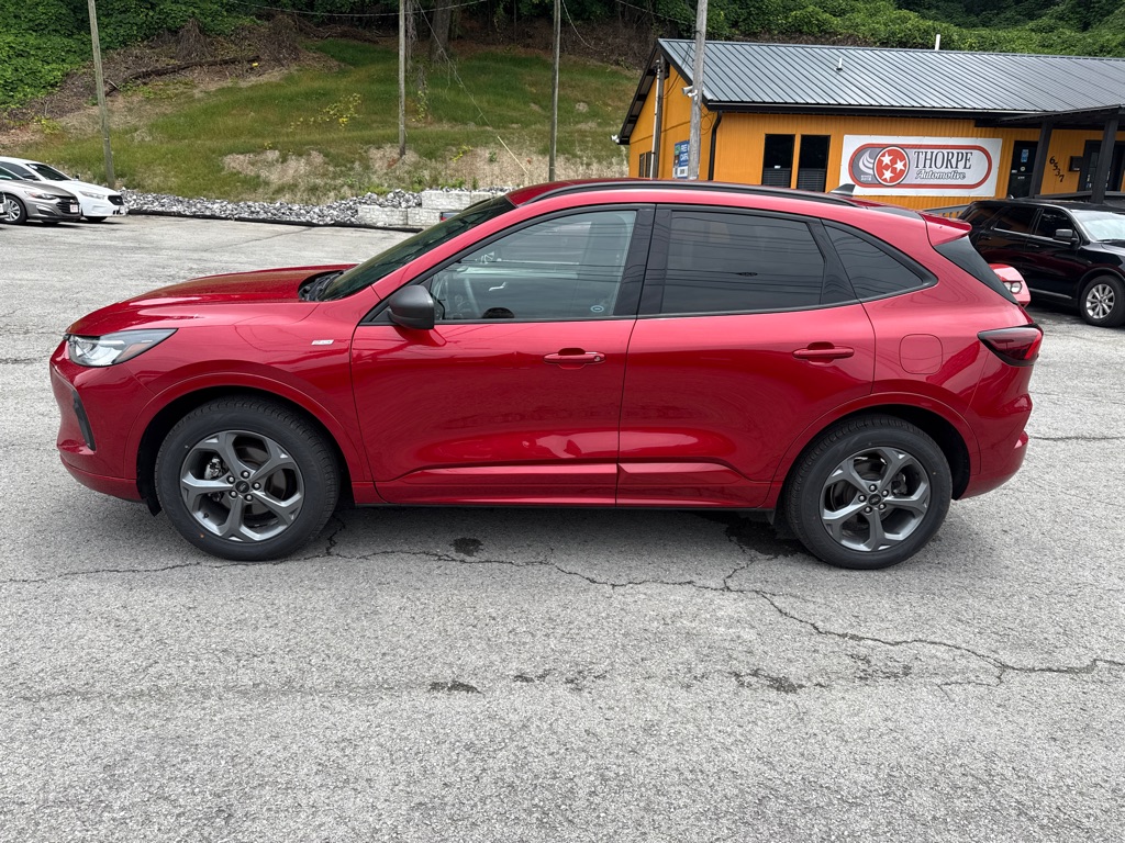 Photo 4 of this FORD ESCAPE