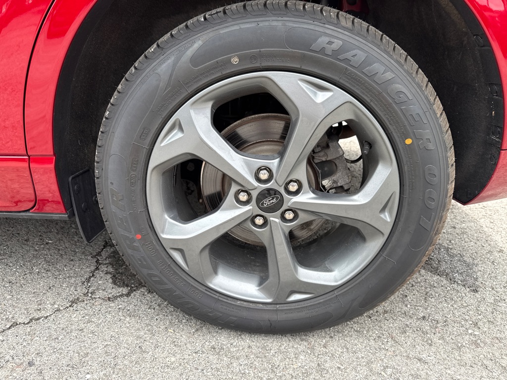 Photo 22 of this FORD ESCAPE