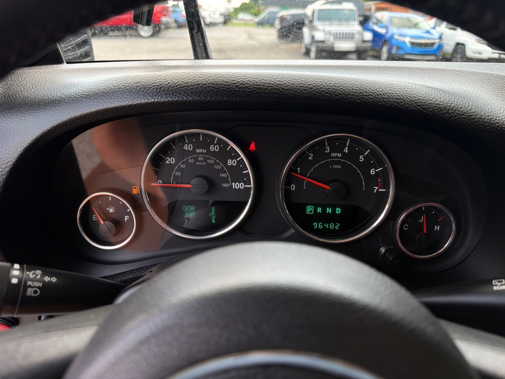 Photo 17 of this JEEP WRANGLER UNLIMI