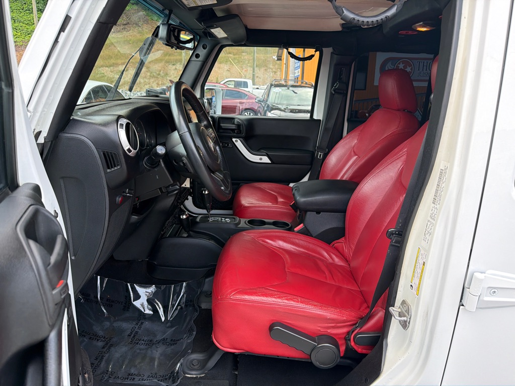 Photo 13 of this JEEP WRANGLER UNLIMI