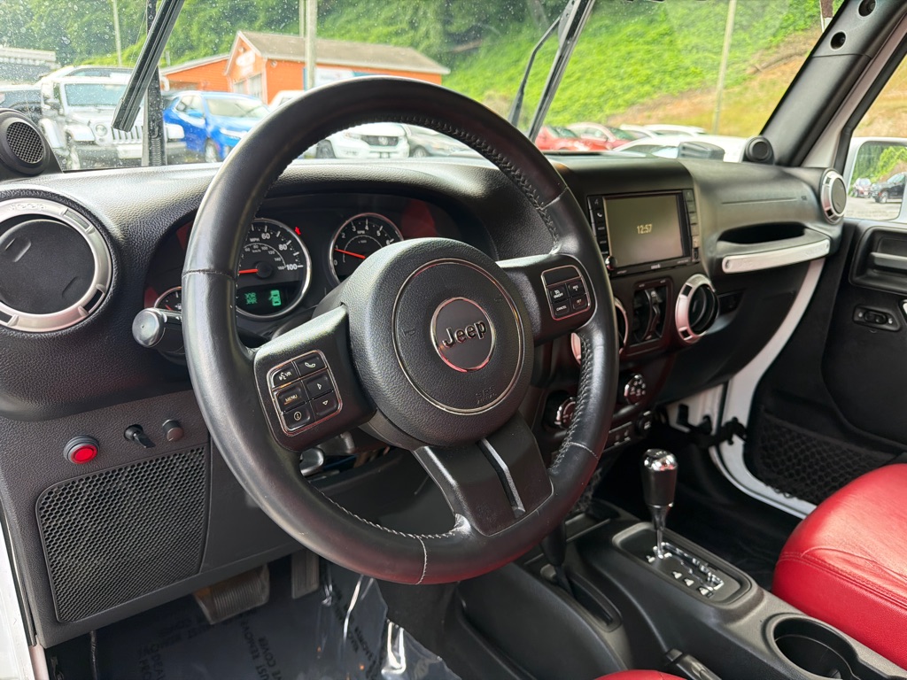 Photo 15 of this JEEP WRANGLER UNLIMI