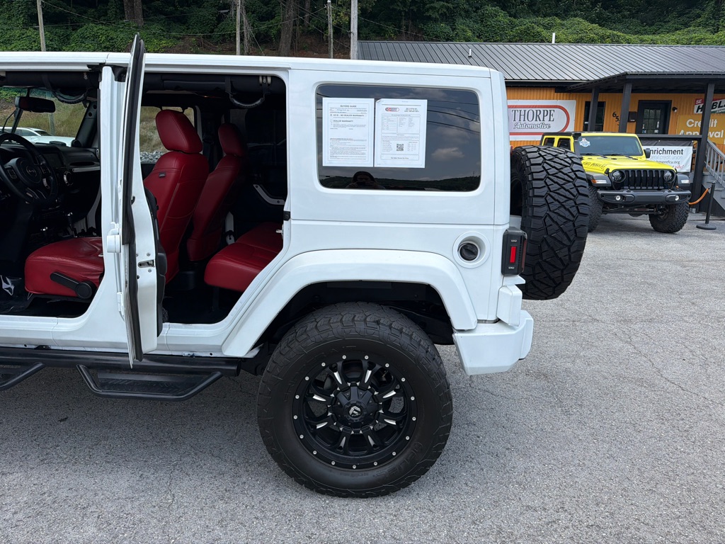 Photo 28 of this JEEP WRANGLER UNLIMI