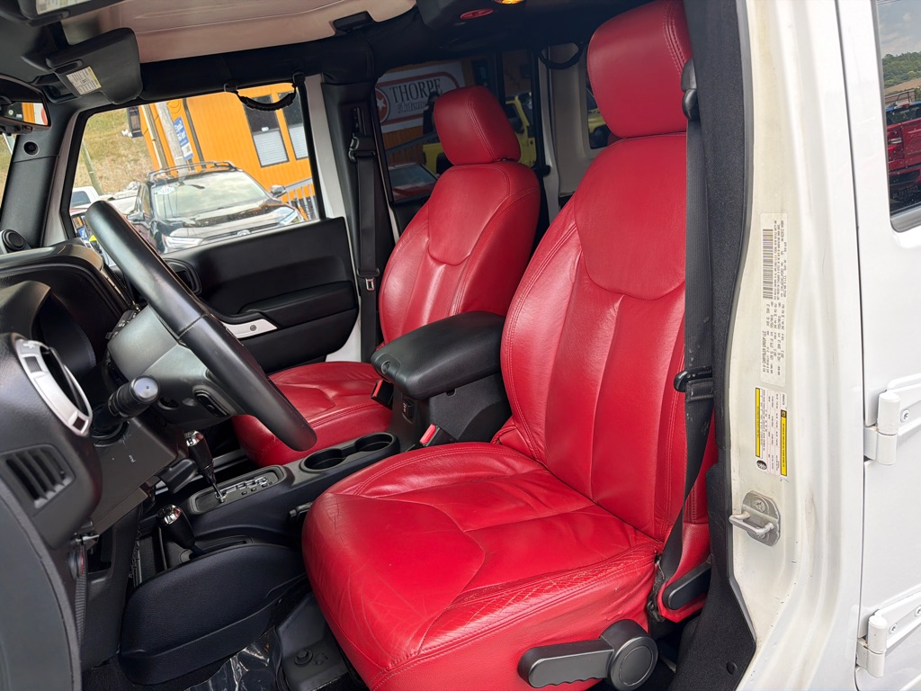 Photo 12 of this JEEP WRANGLER UNLIMI