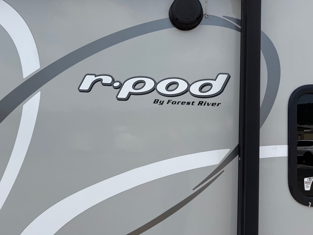 Photo 3 of this RPOD RP196