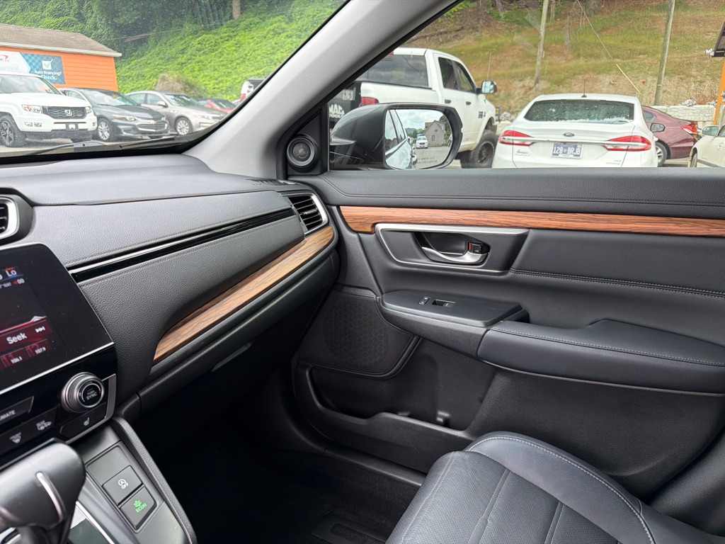 Photo 18 of this HONDA CR-V