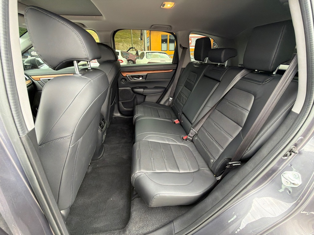 Photo 24 of this HONDA CR-V