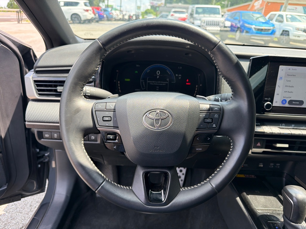 Photo 13 of this TOYOTA CAMRY