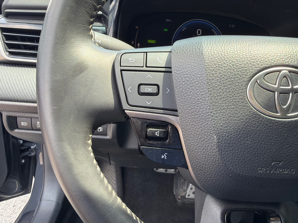 Photo 15 of this TOYOTA CAMRY