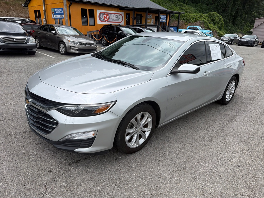 Photo 3 of this CHEVROLET MALIBU