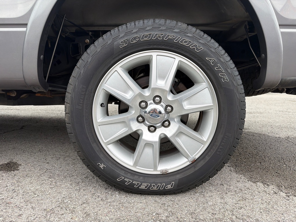Photo 22 of this FORD F150