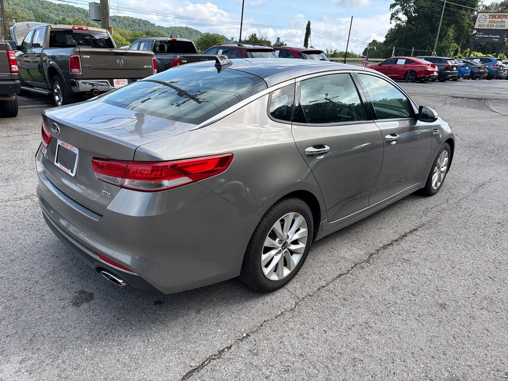 Photo 8 of this KIA OPTIMA
