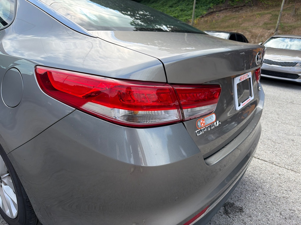 Photo 23 of this KIA OPTIMA