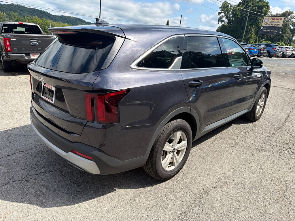 Photo 7 of this KIA SORENTO