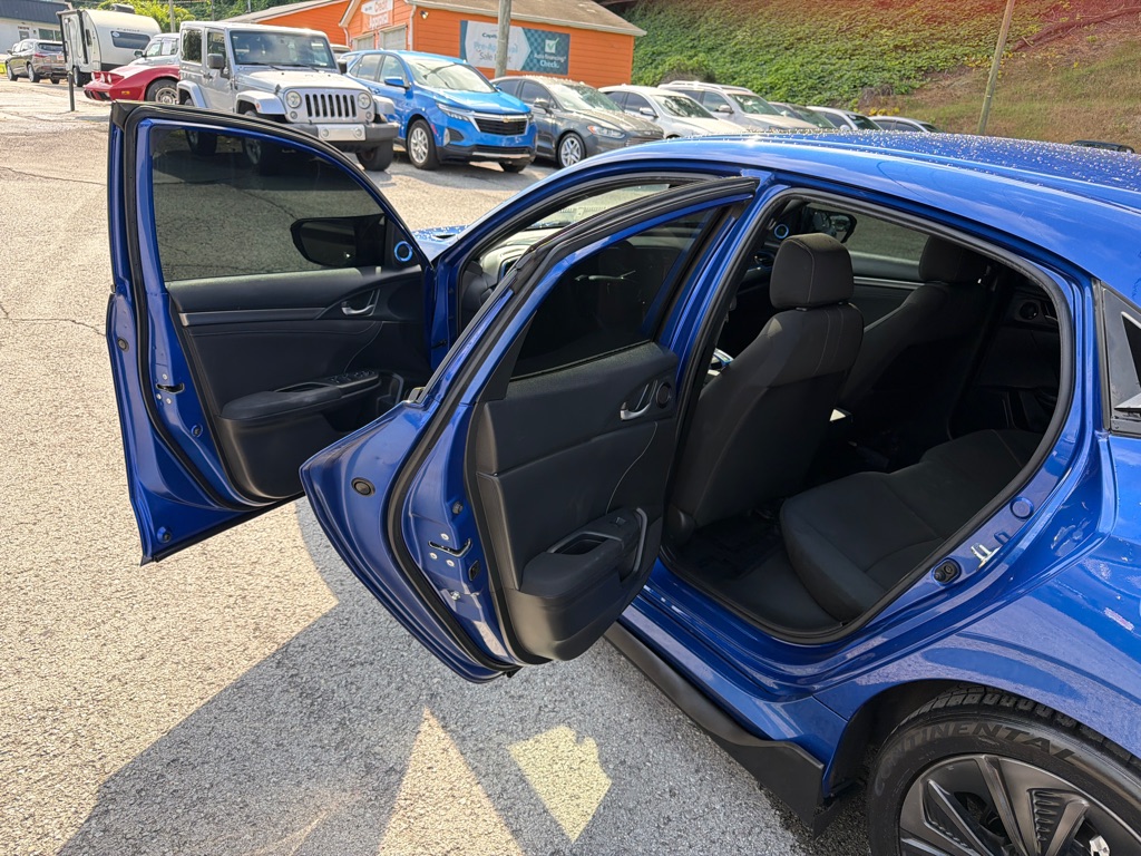 Photo 19 of this HONDA CIVIC