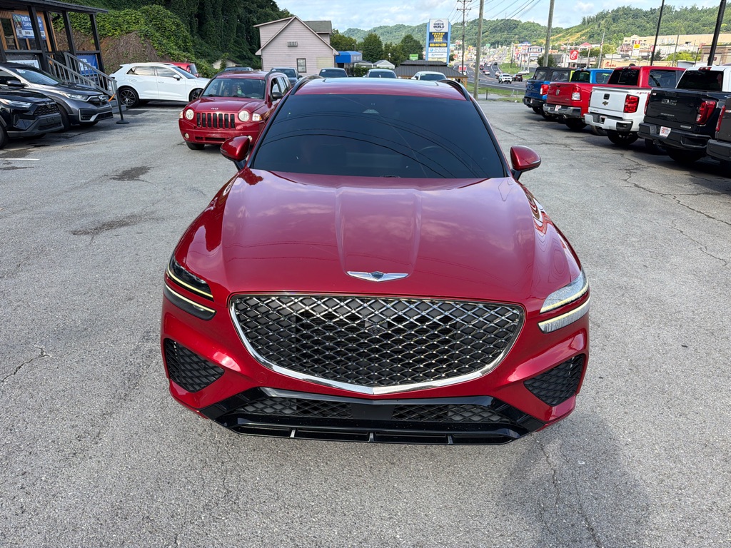 Photo 2 of this GENESIS GV70