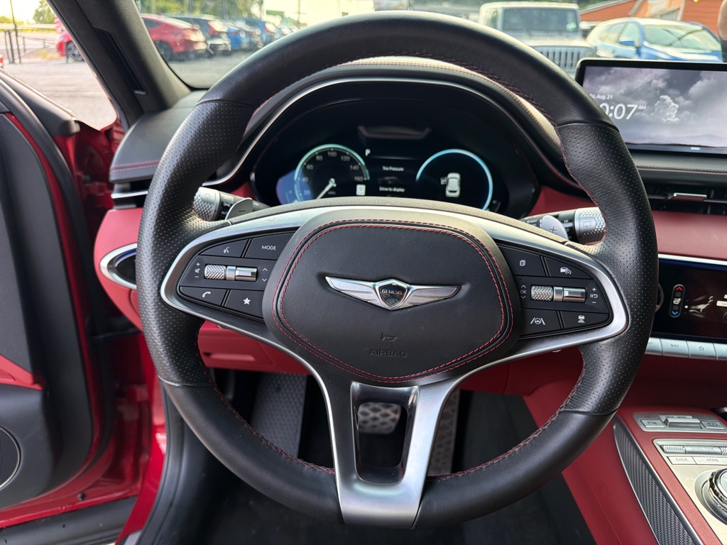 Photo 13 of this GENESIS GV70