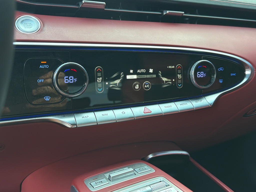 Photo 20 of this GENESIS GV70