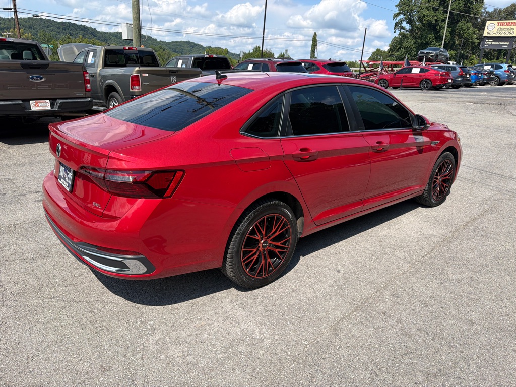 Photo 6 of this VOLKSWAGEN JETTA