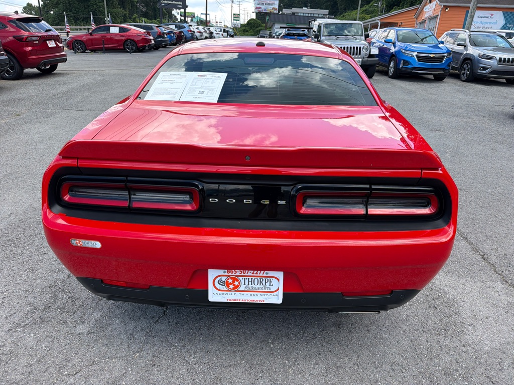 Photo 6 of this DODGE CHALLENGER