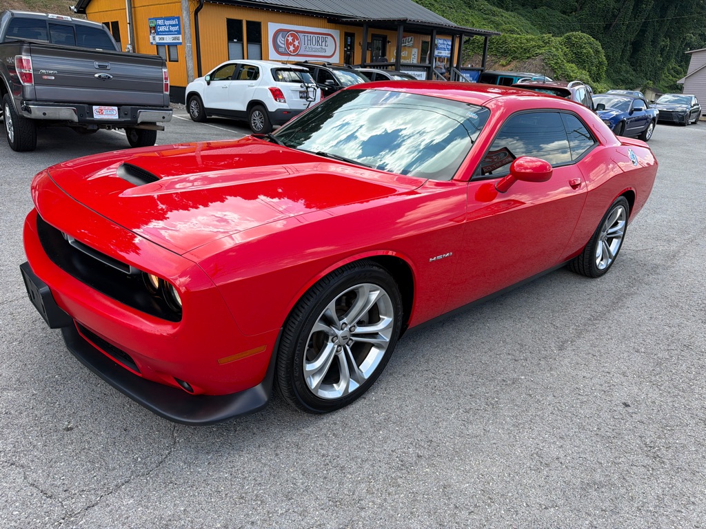 Photo 3 of this DODGE CHALLENGER