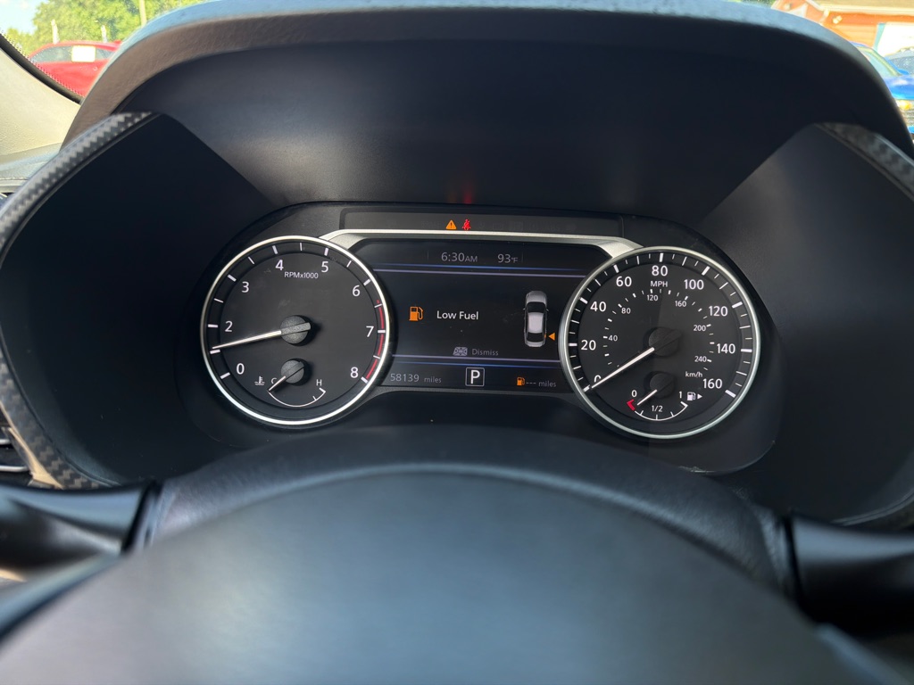 Photo 14 of this NISSAN SENTRA