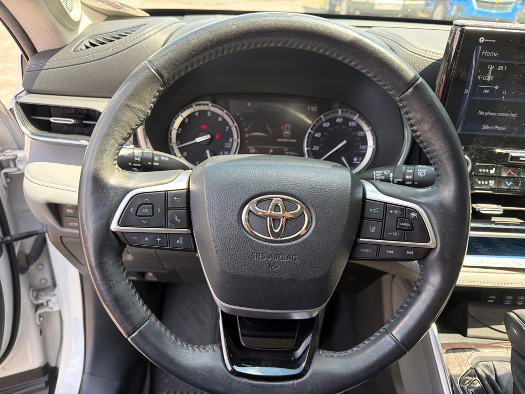 Photo 15 of this TOYOTA HIGHLANDER