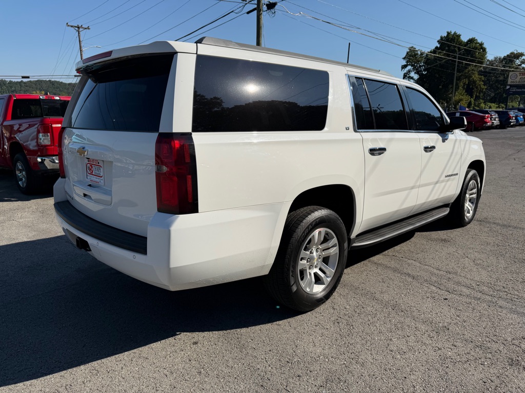 Photo 6 of this CHEVROLET SUBURBAN
