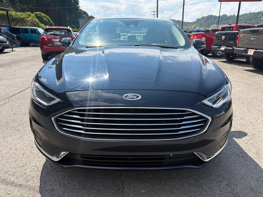 Photo 2 of this FORD FUSION
