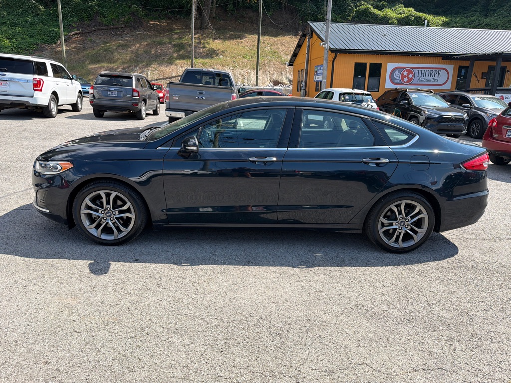 Photo 4 of this FORD FUSION